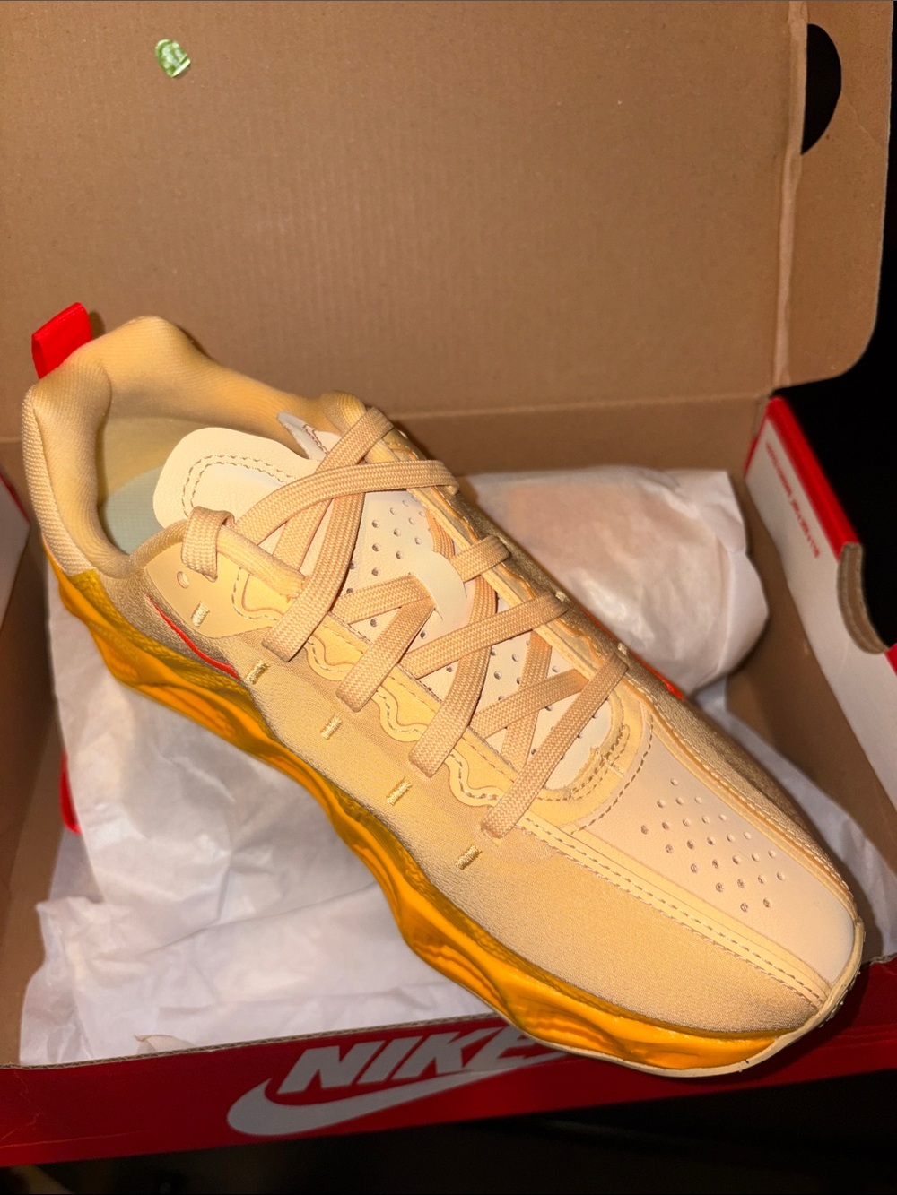 Nike Ava Rover GS 5Y Celestial Gold Crimson Ne